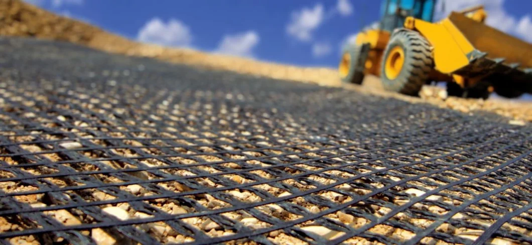 Geogrid de fibra de vidrio de alta resistencia a la tracción para el asfalto 2