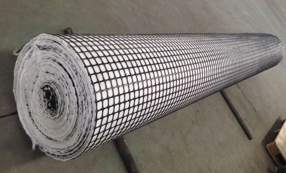 Geogrid de fibra de vidrio biaxial compuesta con geotextil no tejido para refuerzo del suelo/material de construcción vial Geocompos 7