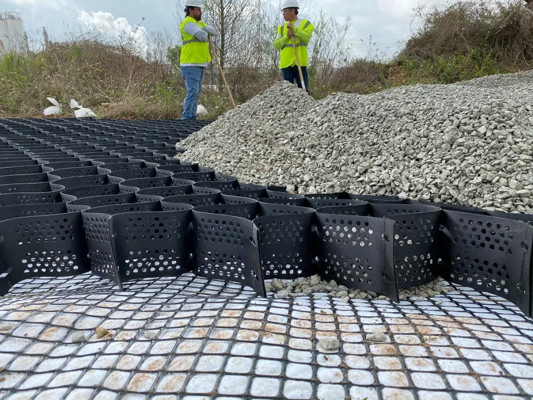 Sistema de material de rejilla de grava de HDPE Geocella texturizada de entrada para el refuerzo de carreteras Pavimentación de redes de hierba 0