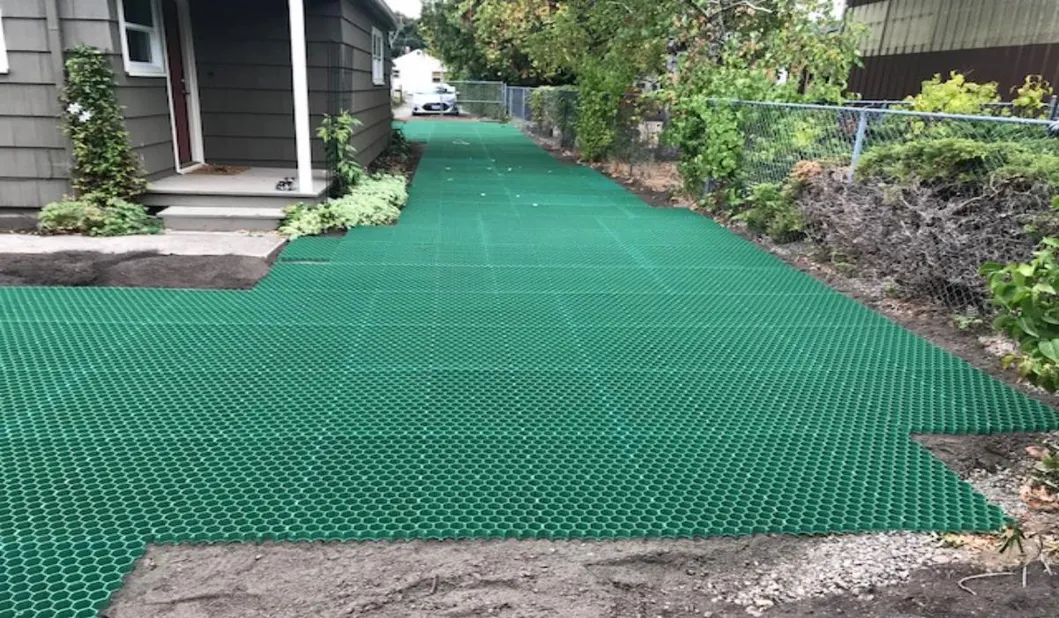 Rejilla de estabilizador de césped de plástico HDPE para estacionamiento Techo exterior Jardín pavimentadores permeables interconectados 9