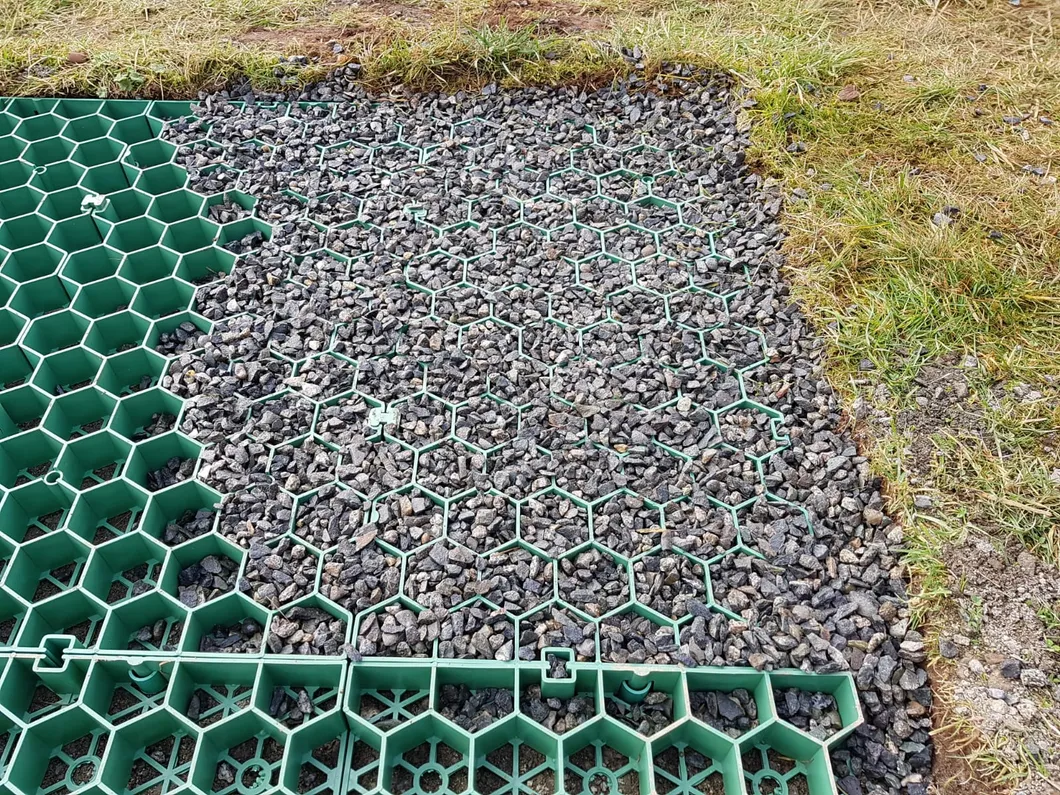 Pavimentadores de redes de hierba de plástico de HDPE Pavimentadores de redes de hierba de plástico de grava en el jardín del estacionamiento 11