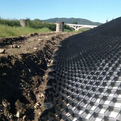 Geocell de plástico liso HDPE texturizado de 1,1 mm a 1,8 mm de espesor para carreteras