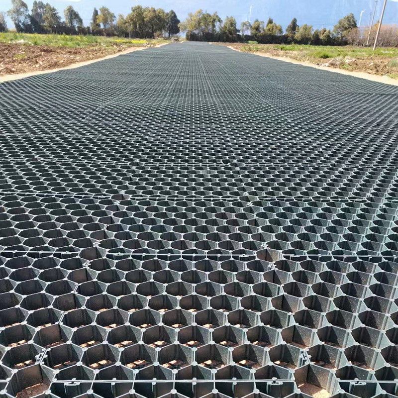 38mm/48mm/68mm Redes de césped de plástico Alfombras de protección de césped HDPE Pavers Redes para el sistema de refuerzo del suelo