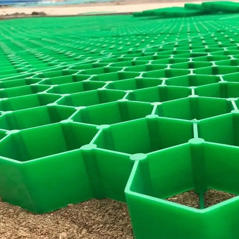 Rejillas de refuerzo del suelo Rejilla de hierba de plástico de grava/rejilla de hierba hexagonal de plástico de estabilización de la entrada