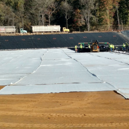 Estilo industrial 1 mm Geomembrana Liner para estanques HDPE Liner plástico Liner para estanques de geomembrana para estanques de peces Hecho de PVC LDPE LLDPE PP Materiales para vertederos